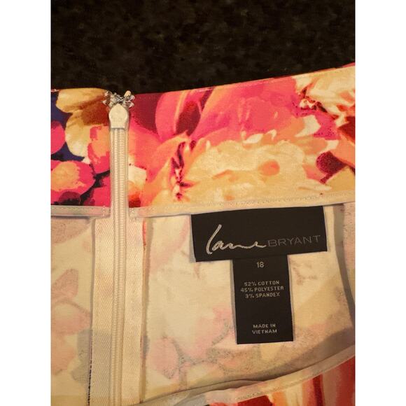 Lane Bryant Floral Skirt Size 18 - Picture 5 of 8